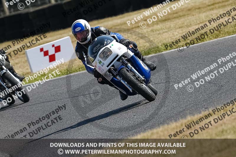 cadwell park;cadwell park photographs;cadwell trackday photographs;enduro digital images;event digital images;eventdigitalimages;peter wileman photography;racing digital images;trackday digital images;trackday photos